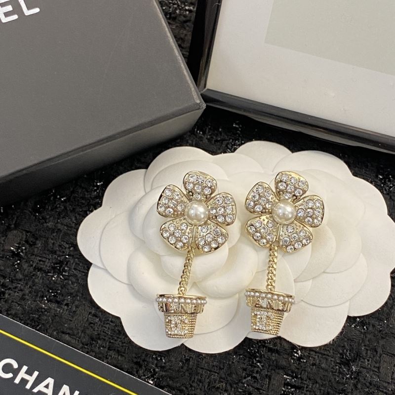 Ch**el earrings